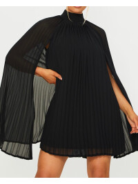 ROCHIE CU DETALII PLISATE