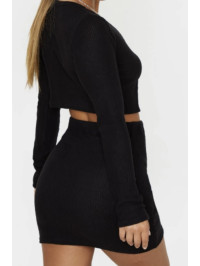 TOP NEGRU CU MÂNECĂ LUNGĂ