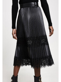 FUSTA PLISATA CU DANTELA