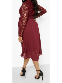 Rochie midi cu contrast din dantela Plus Ocazie