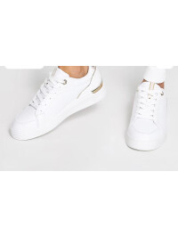 ADIDAȘI MODERNI RIVER ISLAND