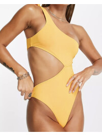 COSTUM DE BAIE DECUPAT 