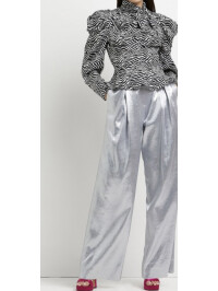 BLUZA CU MANECI BUFANTE 