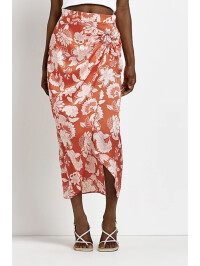 FUSTA CU INEL IN FATA 