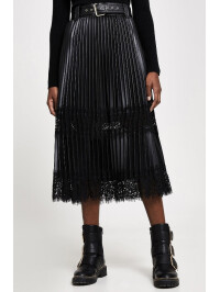 FUSTA PLISATA CU DANTELA