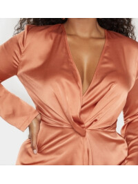 PLUS ROCHIE CU MÂNECĂ LUNGĂ DE SATIN RUST