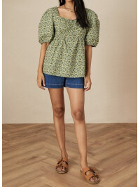 Top cu imprimeu floral,cu decolteu in forma de inima,verde