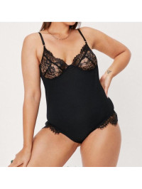 LENJERIE BODY CU DETALII DIN DANTELA