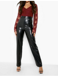 BODY ÎNALT DIN DANTELĂ CU MÂNECĂ EVAZATĂ