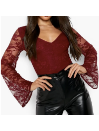 BODY ÎNALT DIN DANTELĂ CU MÂNECĂ EVAZATĂ