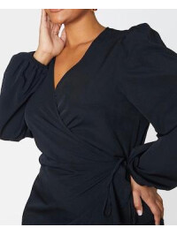 ROCHIE BLACK WIDOW