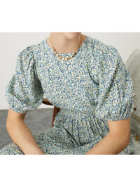 ROCHIE CU IMPRIMEU ȘI DETALIU LA SPATE