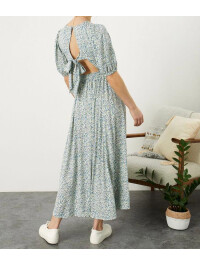 ROCHIE CU IMPRIMEU ȘI DETALIU LA SPATE