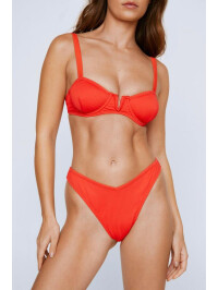 COSTUM DE BAIE ROŞU INTENS