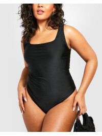 COSTUM DE BAIE CU DECOLTEU FORMĂ PĂTRATĂ