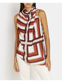 MAIOU CU LANȚ LA UMĂR