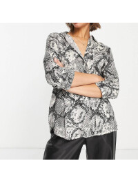 CĂMAŞĂ CU MÂNECĂ LUNGĂ