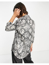 CĂMAŞĂ CU MÂNECĂ LUNGĂ