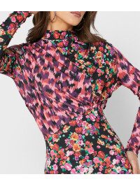 ROCHIE CU IMPRIMEURI FLORALE CONTRASTANTE