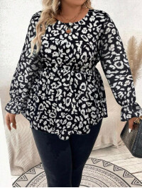 BLUZA CU MANECA EVAZATA