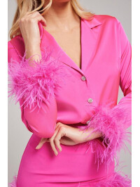 COSTUM CU DETALII PENE 