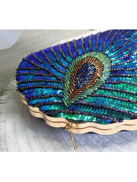 CLUTCH CU PAIETE ȘI LANȚ-UNIVERSALA