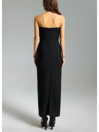 ROCHIE FĂRĂ BRETELE CU DECOLTEU ÎN V 